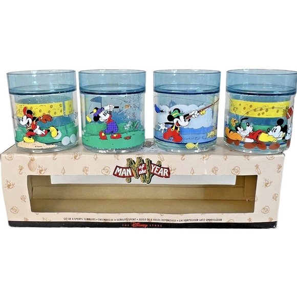 4 Disney Store Sports Tumblers Man Of The Year Mickey Mouse Donald New In Box - Picture 1 of 15